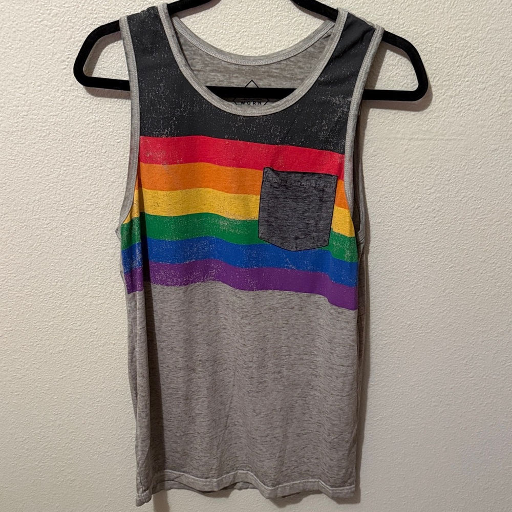 Well Worn Gray Tank Top with Rainbow Stripes size Medium